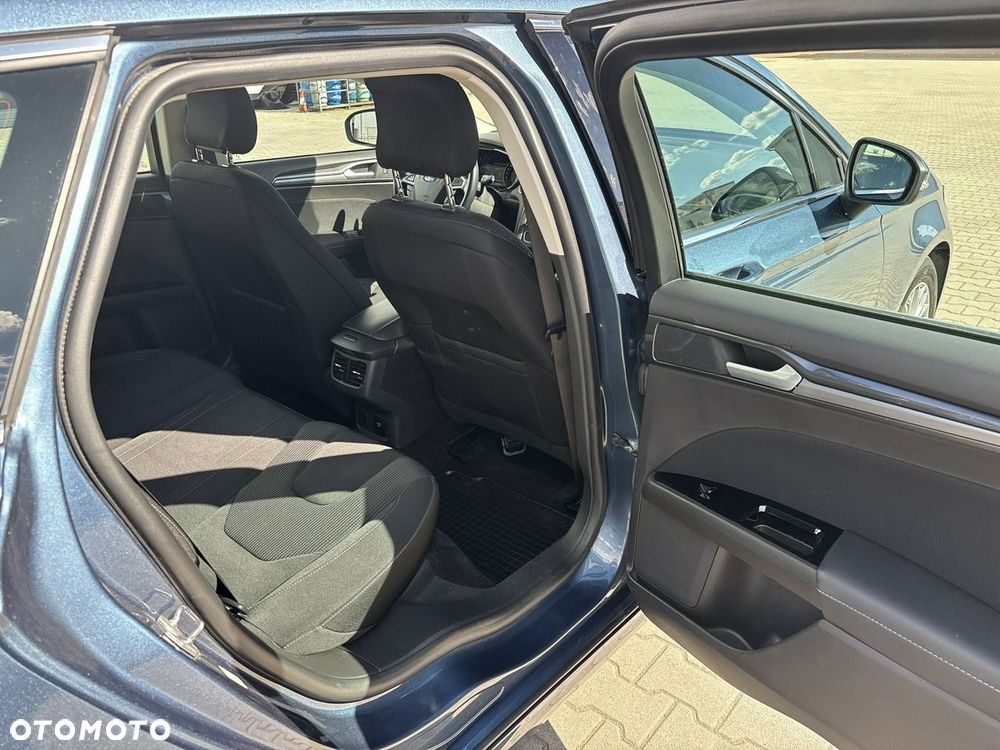 Ford Mondeo - 18