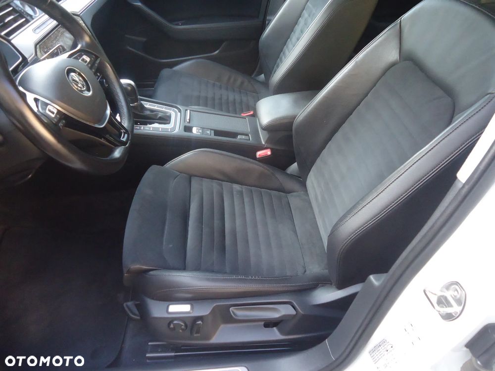 Volkswagen Passat 1.5 TSI EVO Highline DSG - 9