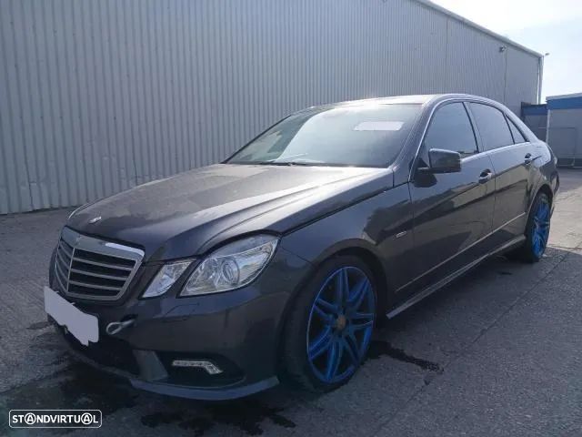 Mercedes Benz E250 - 651911 - BlueEfficiency para peças - 204cv | W212 - Parachoques | Frente Completa | Rádio | Jantes | Faróis | Portas | Vidro | Motor | Tampa Mala | Farolim | Farolins | Xenon | Pre LCI | 651 911 - 1