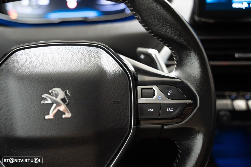 Peugeot 3008 1.2 PureTech Allure EAT8 - 24