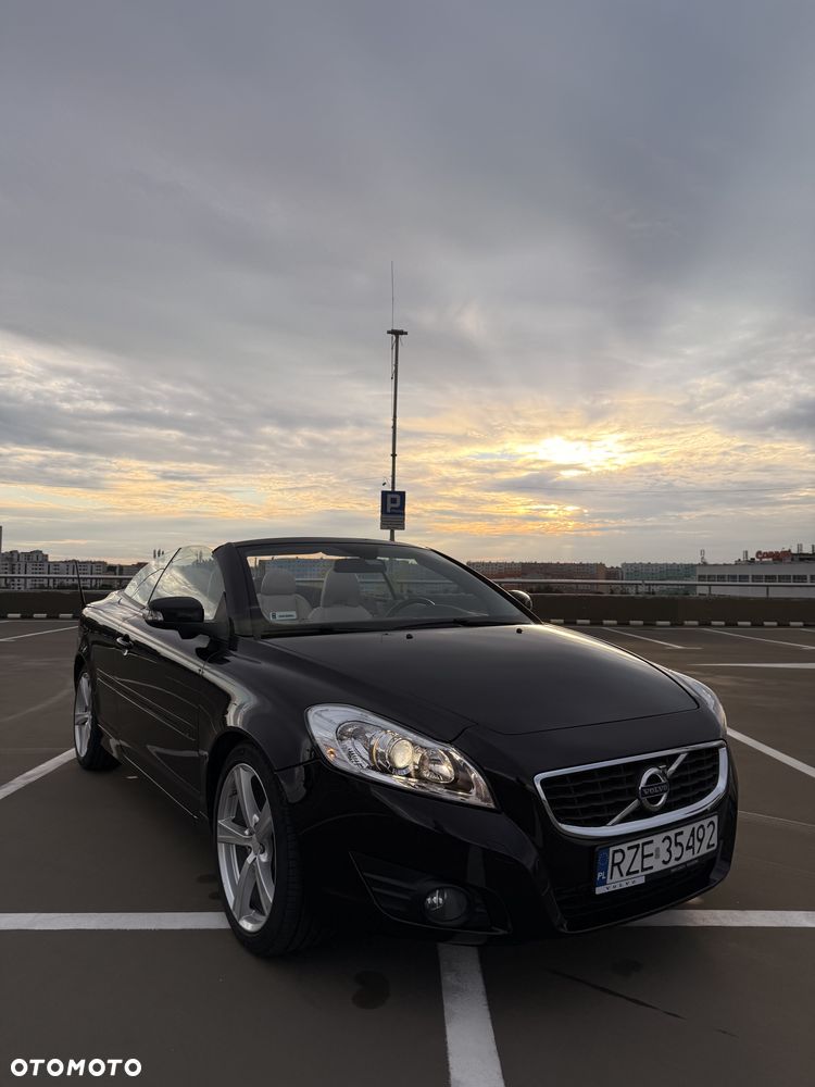 Volvo C70 T5 Summum - 10