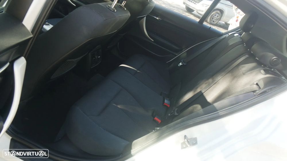BMW 116 i Aut. Sport Line - 14