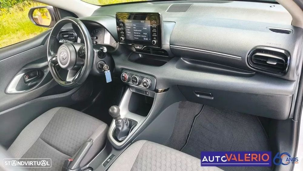 Toyota Yaris 1.5 VVT-i Comfort - 27