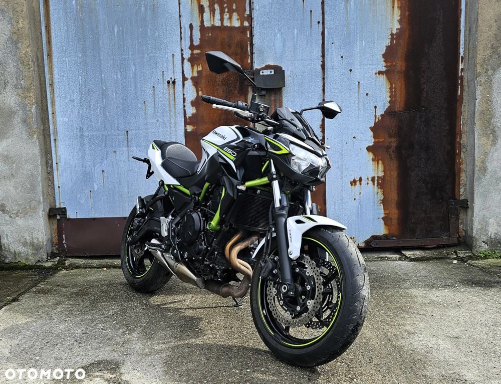 Kawasaki Z 650 - 1