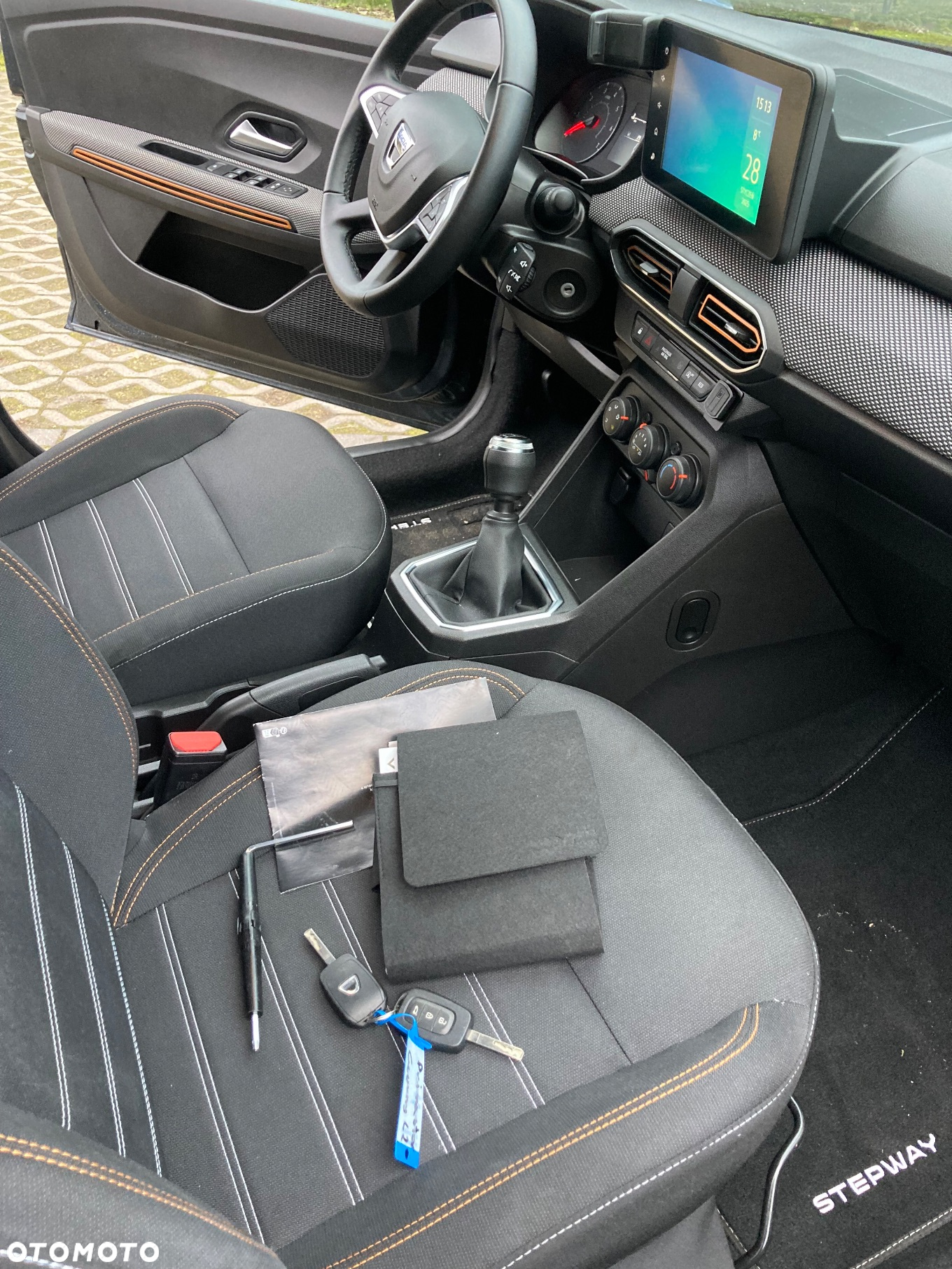Dacia Sandero Stepway TCe 100 Prestige - 4