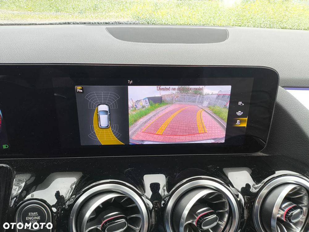 Mercedes-Benz GLA 250 4-Matic AMG Line - 26