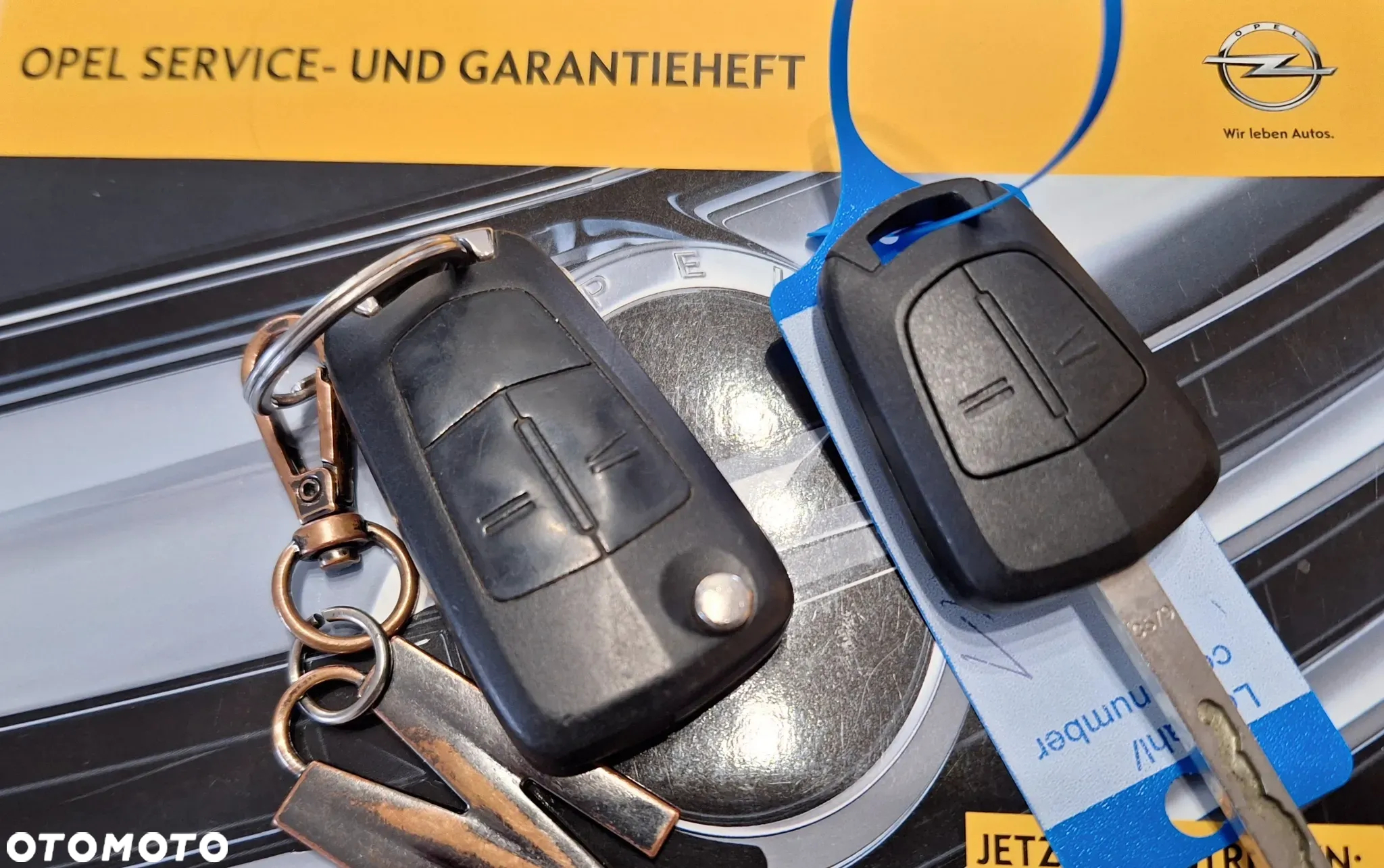 Opel Corsa 1.4 16V Energy - 21