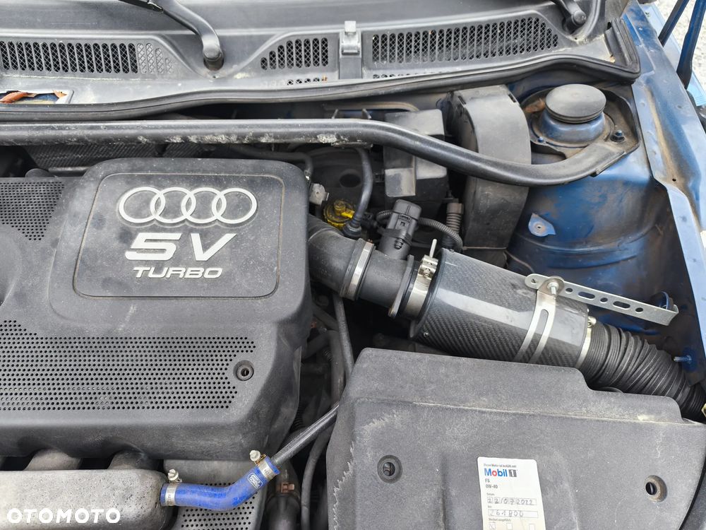 Audi TT Coupé 1.8T Quattro - 17