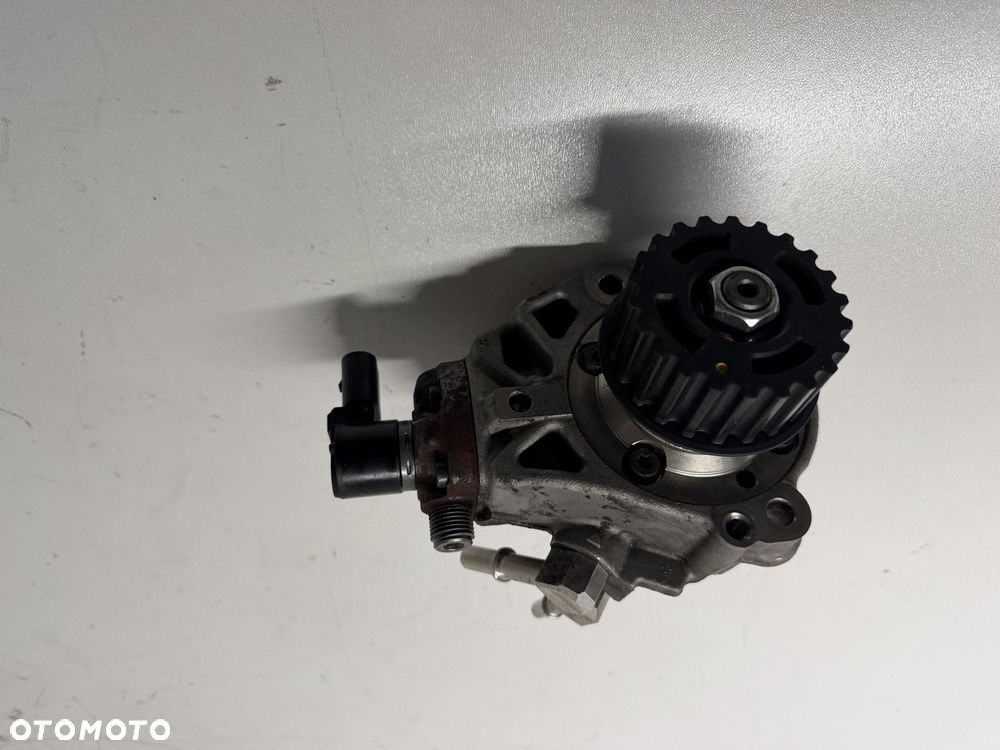 POMPA WTRYSKOWA HYUNDAI KIA 1.6 CRDI D4FE  33100-2U000 2019- - 6