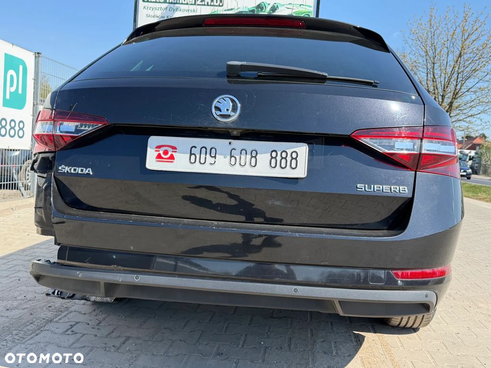 Skoda Superb 1.6 TDI GreenLine - 8