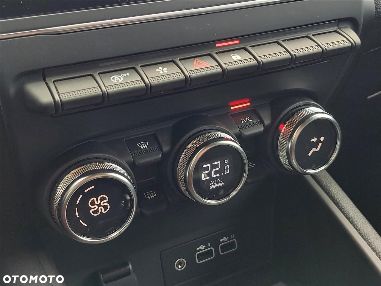 Renault Captur - 17