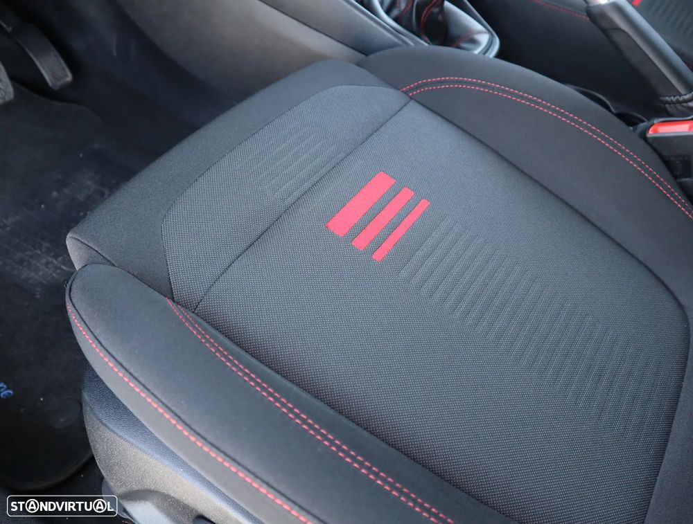 Ford Fiesta 1.0 EcoBoost ST-Line - 27