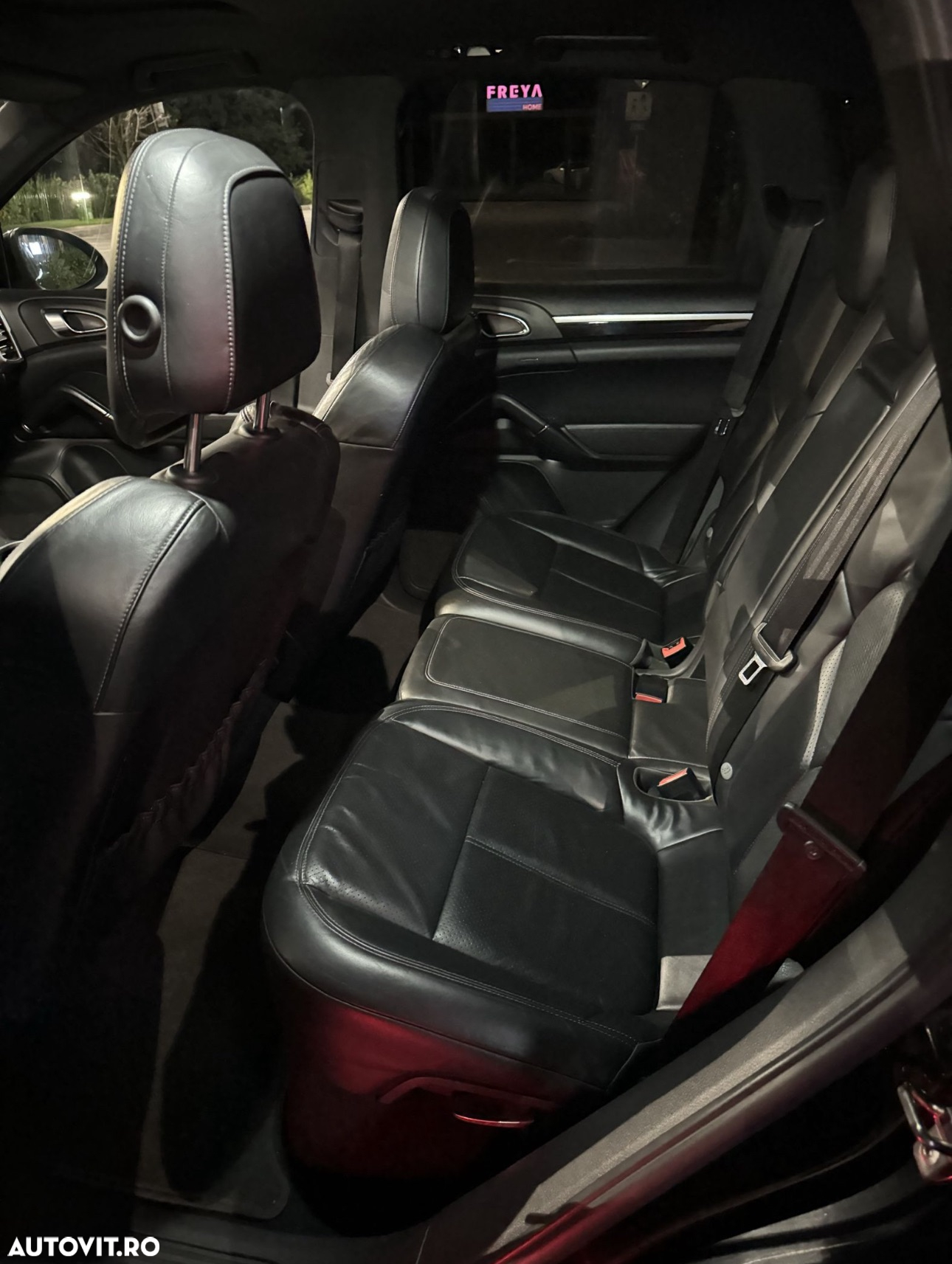 Porsche Cayenne 3.0 L V6 - 7