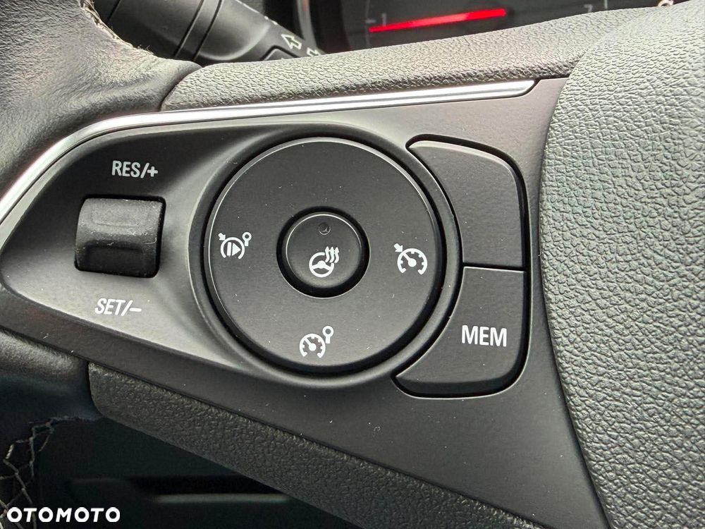 Opel Grandland X 1.5 D Start/Stop Automatik Business Edition - 31