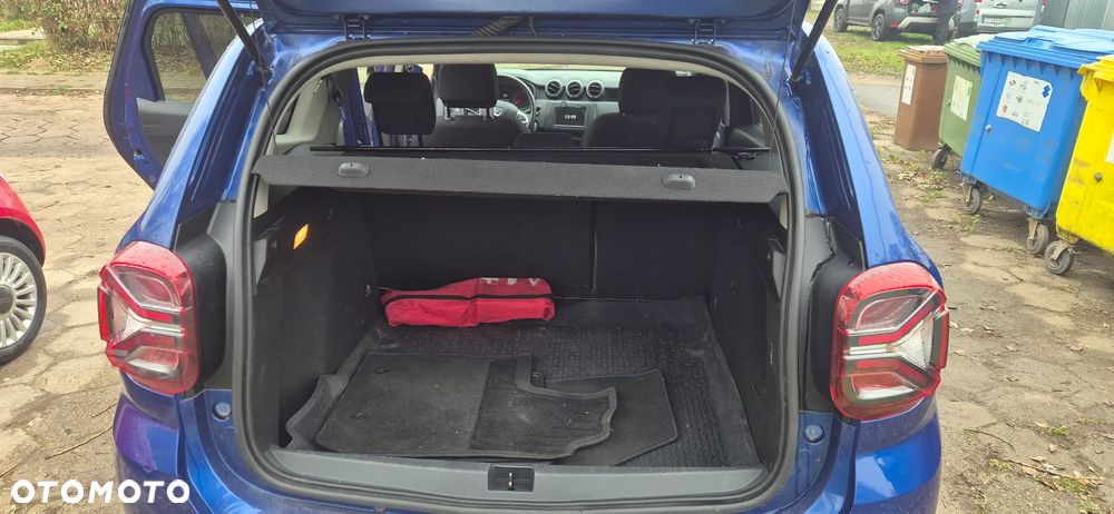 Dacia Duster ver-1-0-tce-sl-celebration - 10