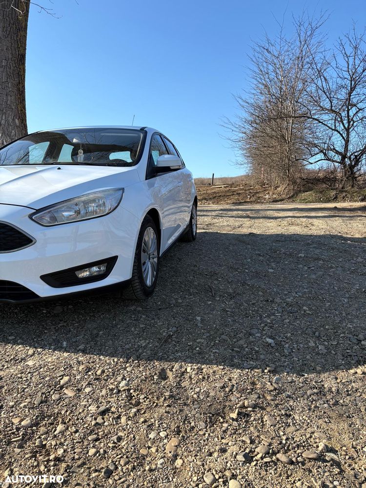 Ford Focus 1.5 TDCi ST-Line - 4