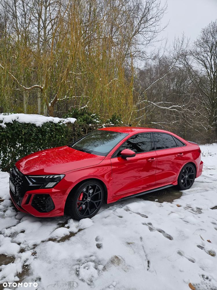 Audi RS3 Limousine - 12