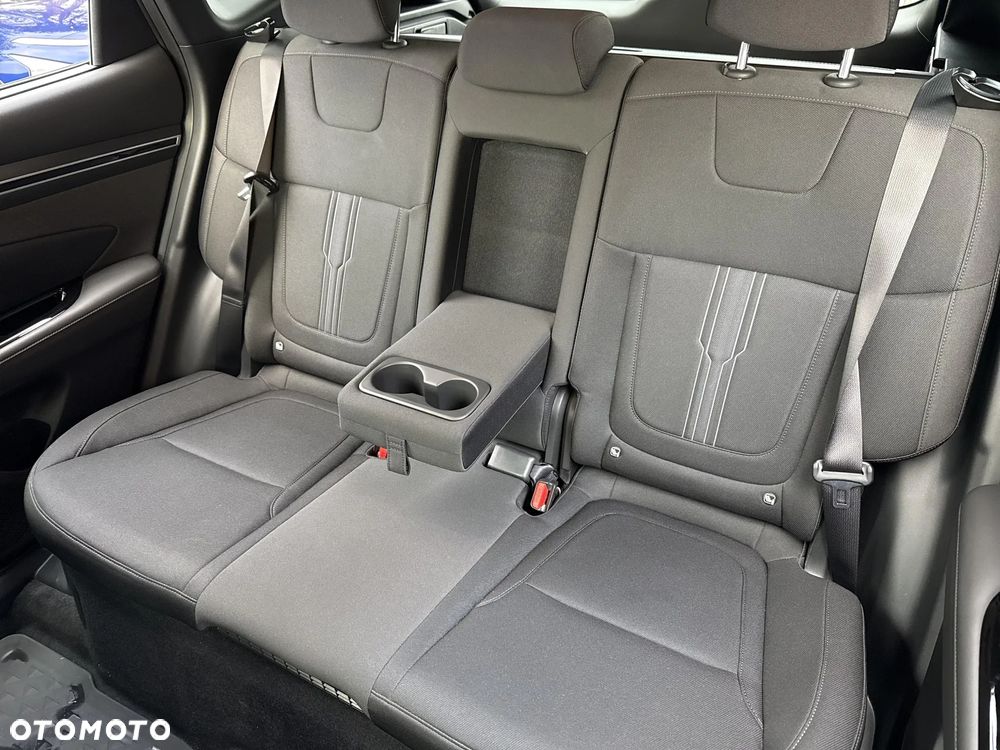 Hyundai Tucson - 16