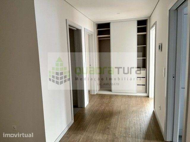 Apartamento T4 Cobertura | Boavista | Suites | c/ Terraço Panorâmico - Grande imagem: 5/25