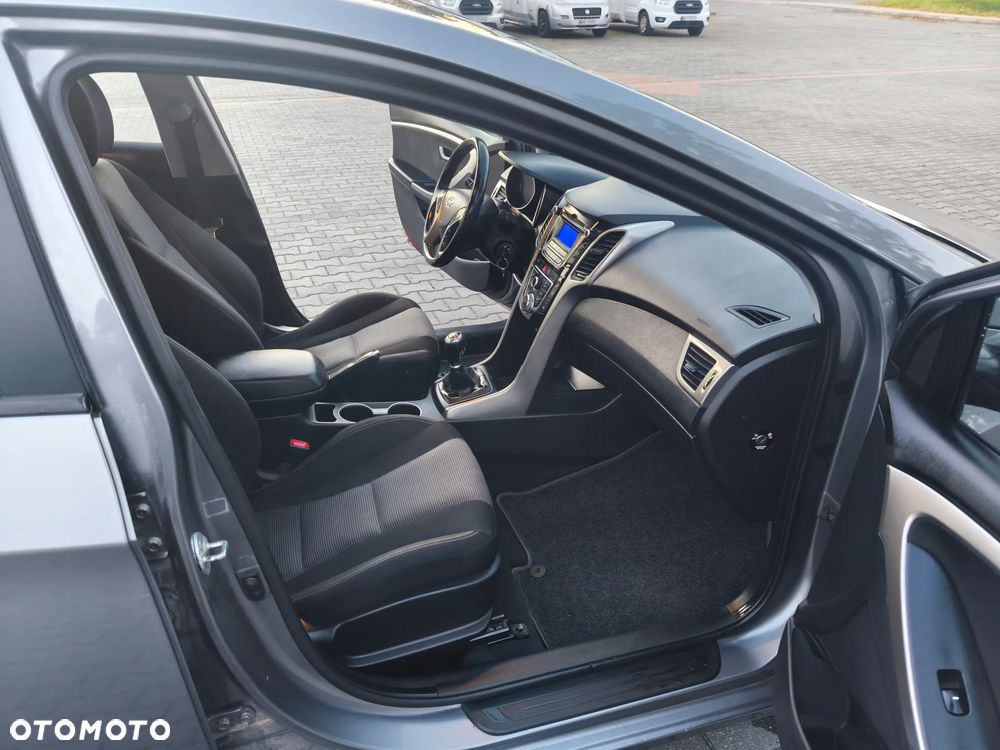 Hyundai i30 2013