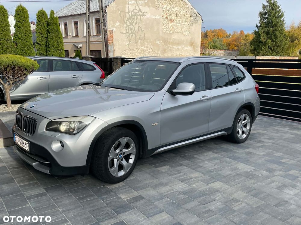 BMW X1 sDrive18i - 1