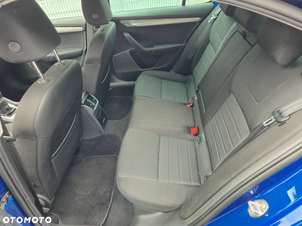 Skoda Octavia 1.4 TSI Style - 9