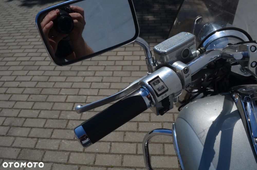 Honda VTX - 16