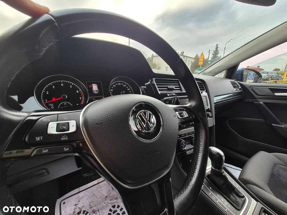 Volkswagen Golf Variant 1.4 TSI BlueMotion Technology DSG Highline - 25