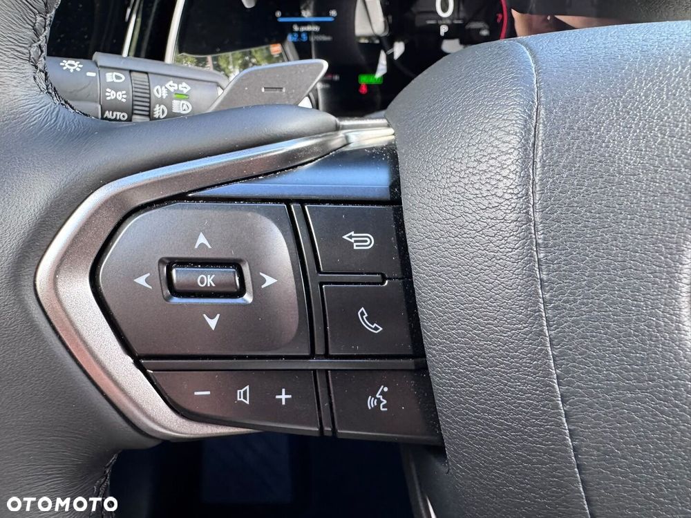 Lexus RX 350h F Sport Design - 28