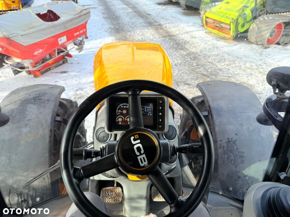 JCB Fastrac 4190 - 18