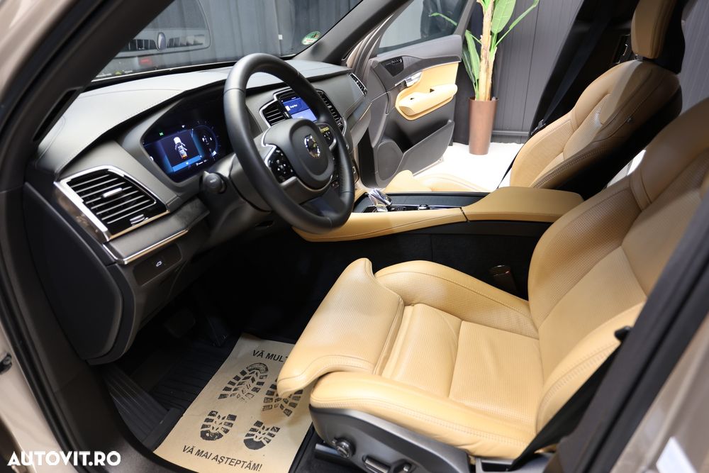 Volvo XC 90 B5 D AWD Ultimate Dark - 33