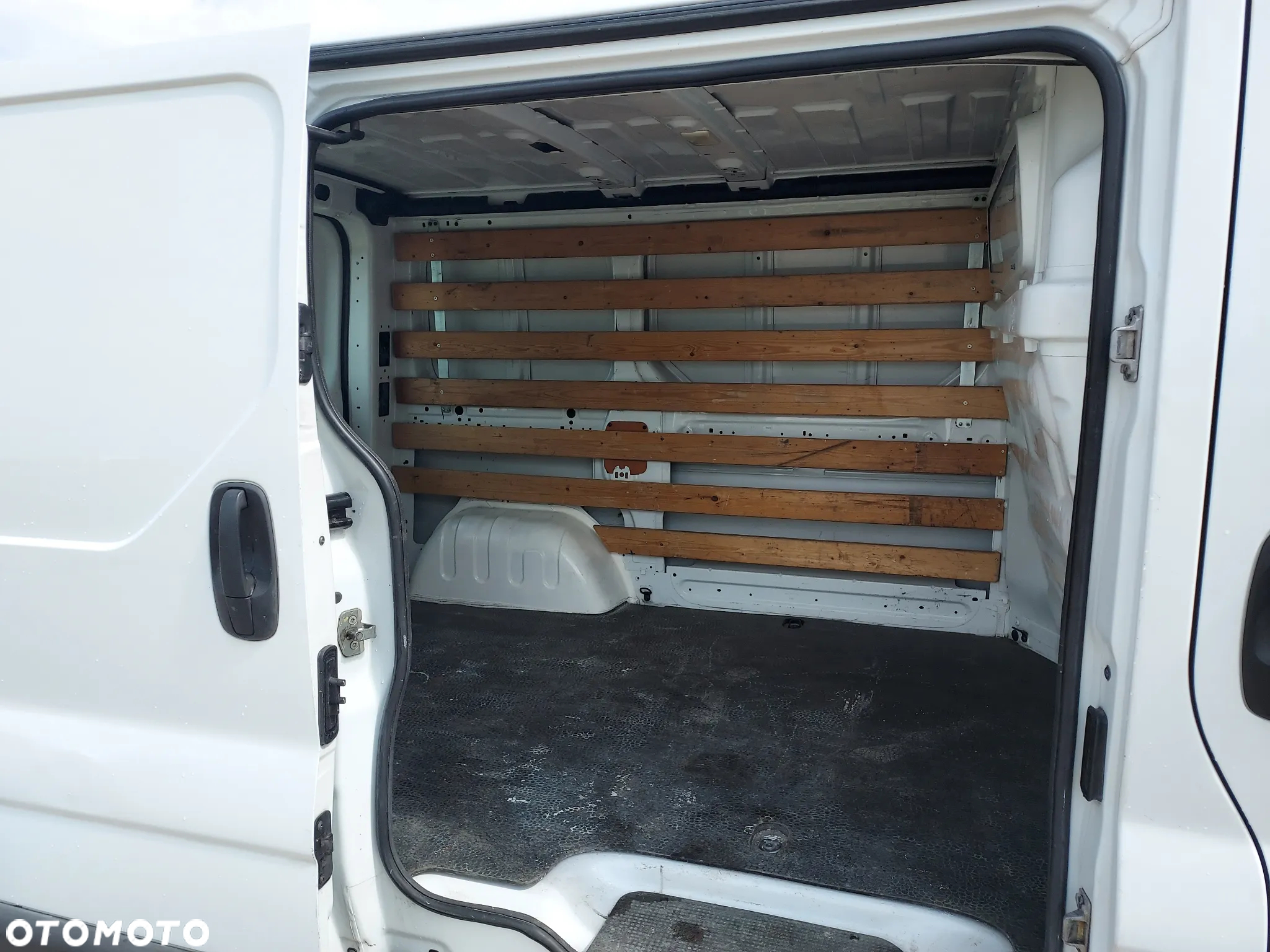Opel Vivaro - 7