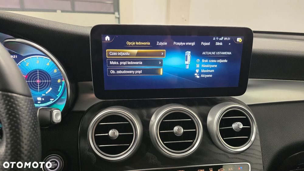 Mercedes-Benz GLC 300 de 4Matic 9G-TRONIC AMG Line Plus - 29