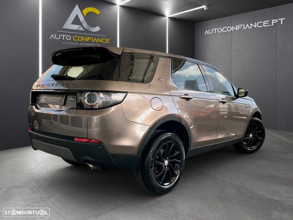 Land Rover Discovery Sport 2.0 TD4 HSE Luxury 7L Auto - 3