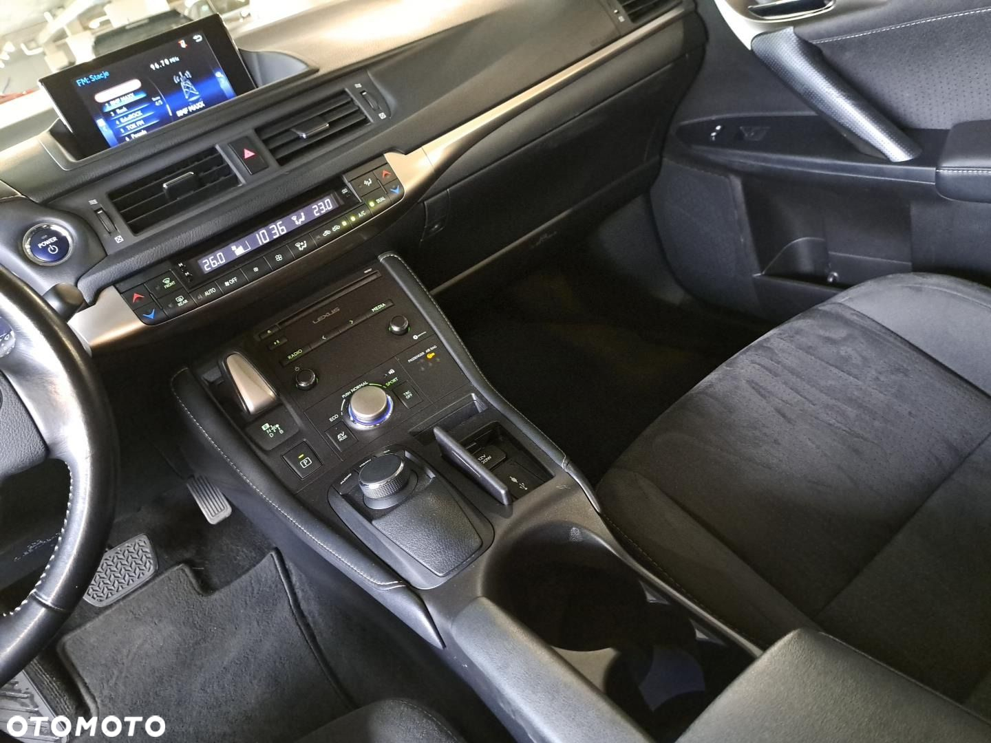 Lexus CT - 26