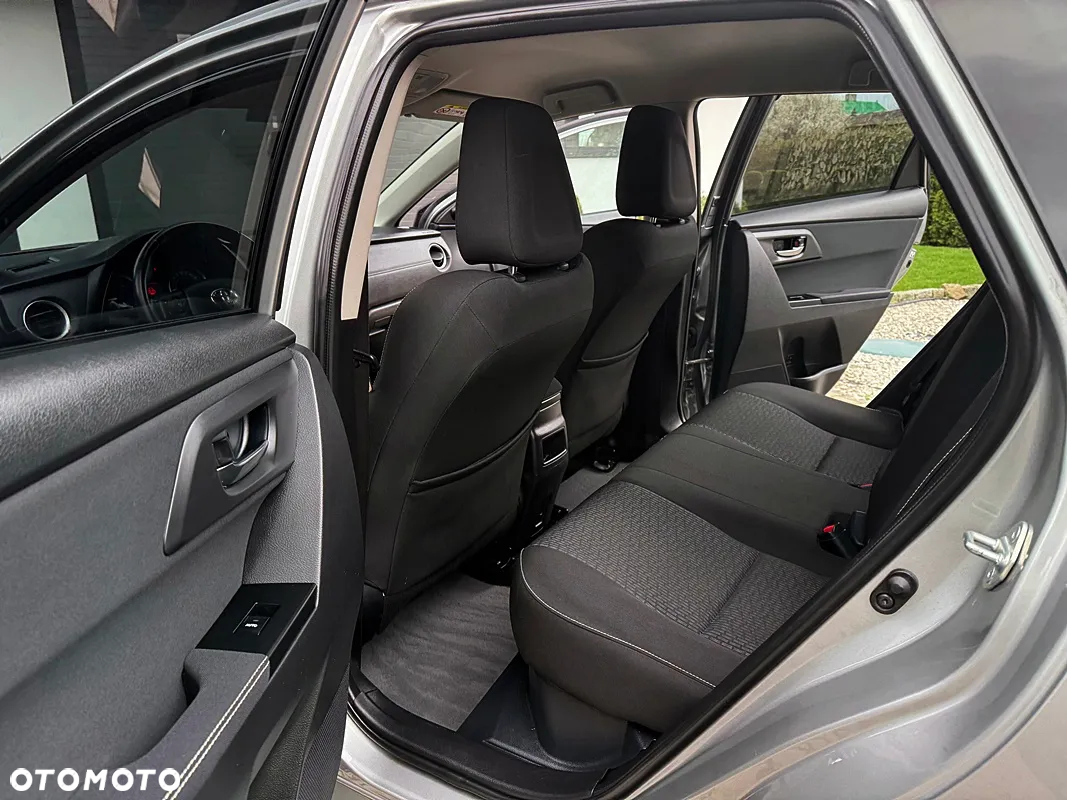 Toyota Auris 1.8 VVT-i Hybrid Automatik Executive - 18