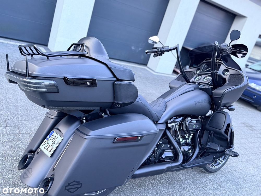 Harley-Davidson Touring Road Glide - 24