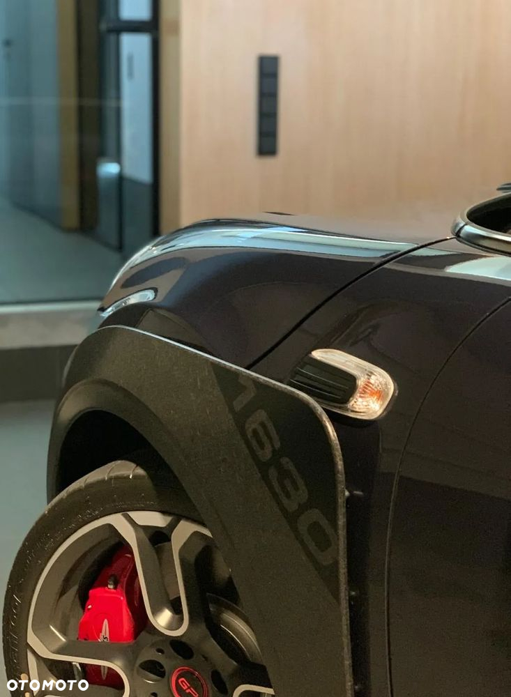 MINI John Cooper Works ALL4 sport - 17