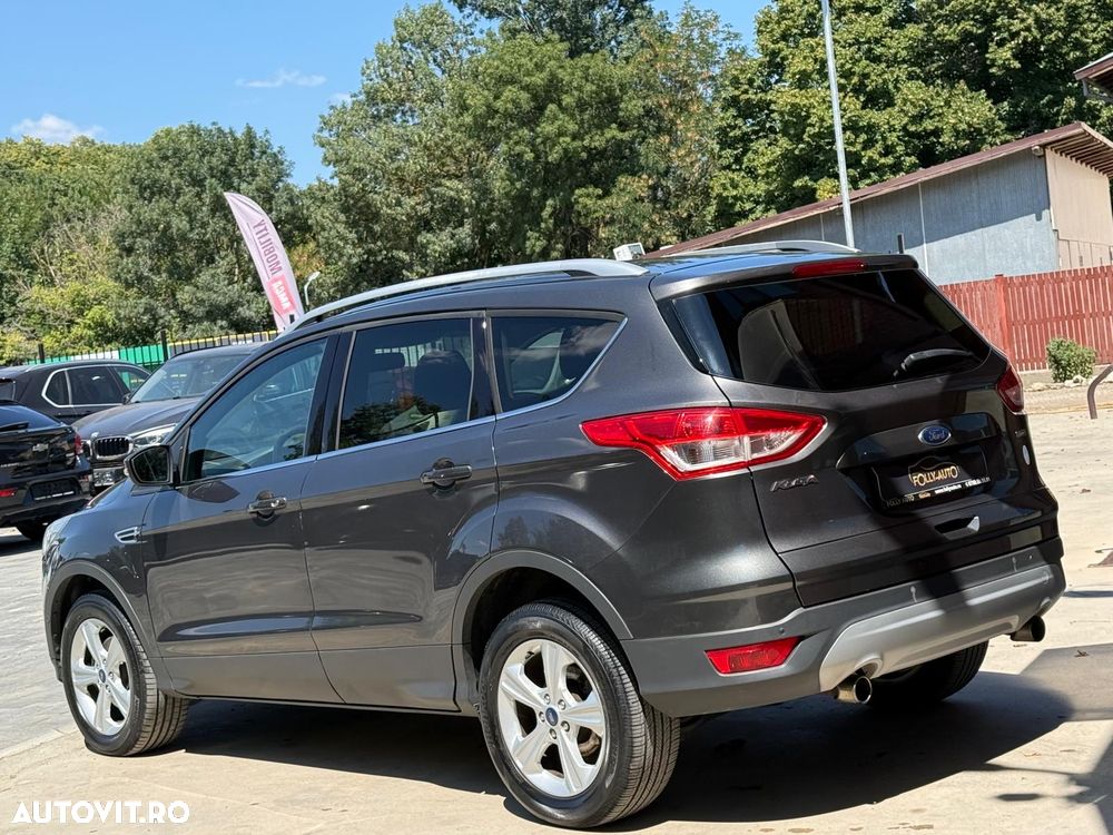 Ford Kuga - 33