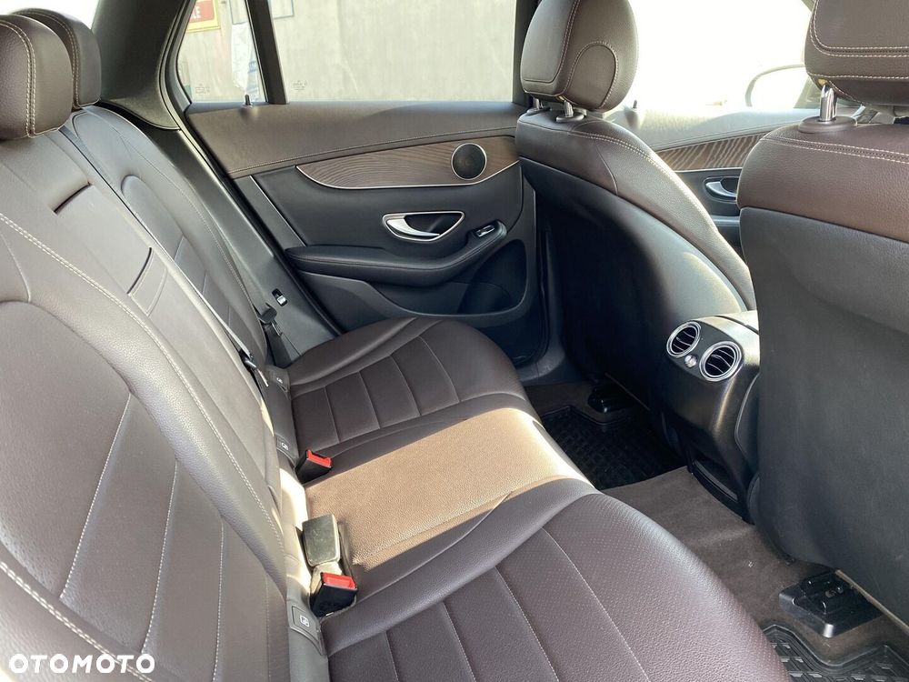 Mercedes-Benz GLC 220 d 4-Matic - 13