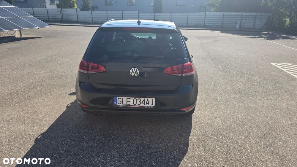 Volkswagen Golf 2.0 BlueTDI Highline - 8