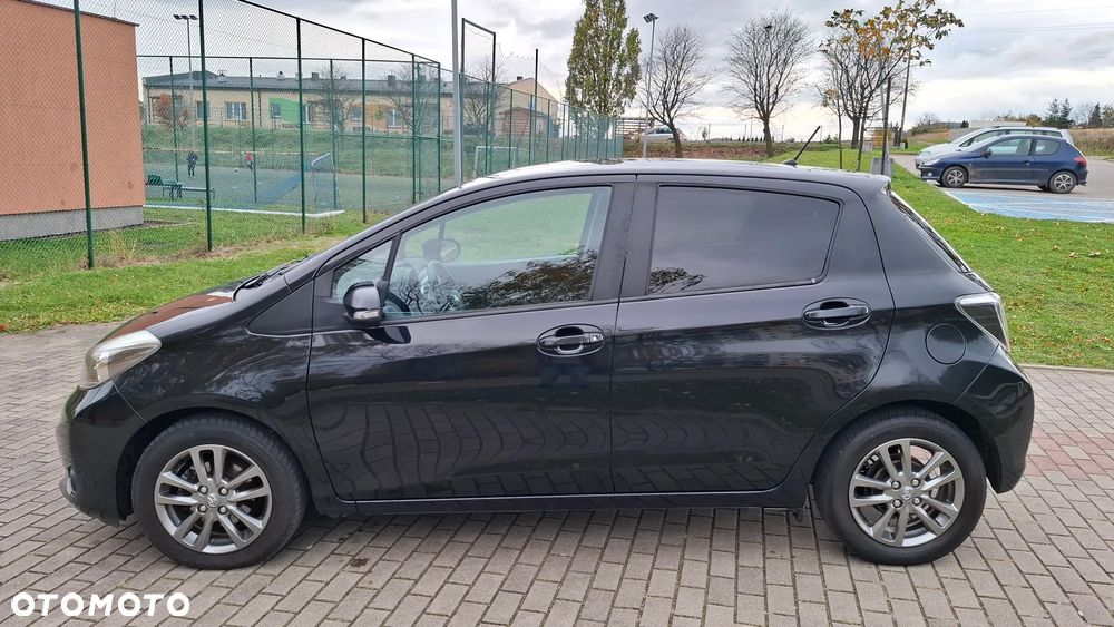 Toyota Yaris 1.33 VVT-i Executive - 5