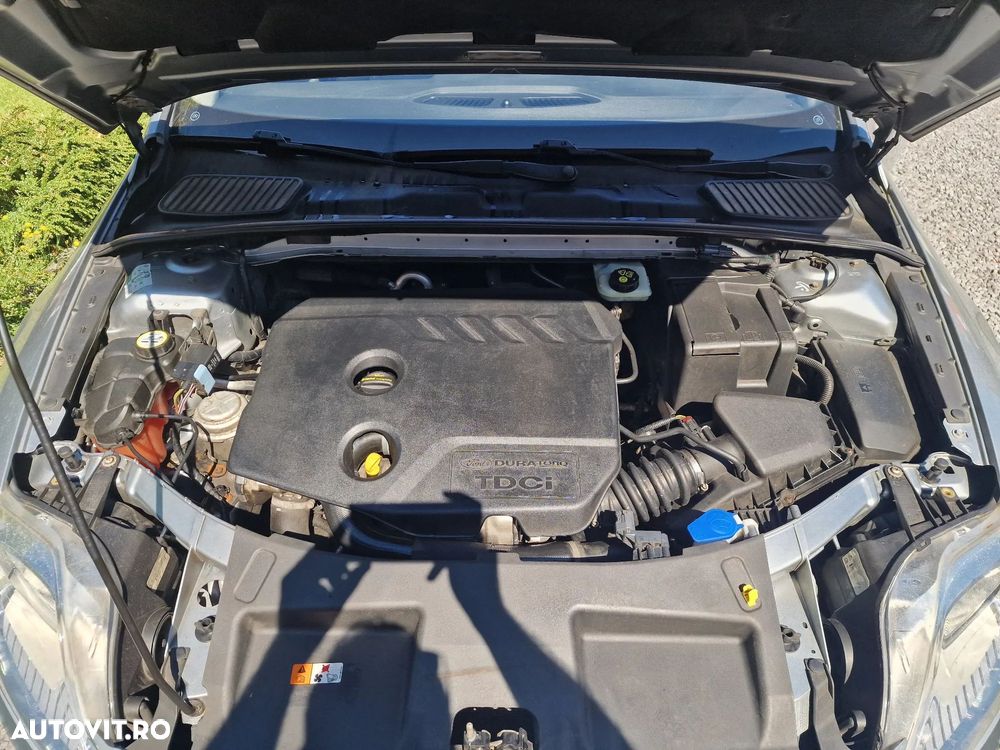 Ford Mondeo - 17