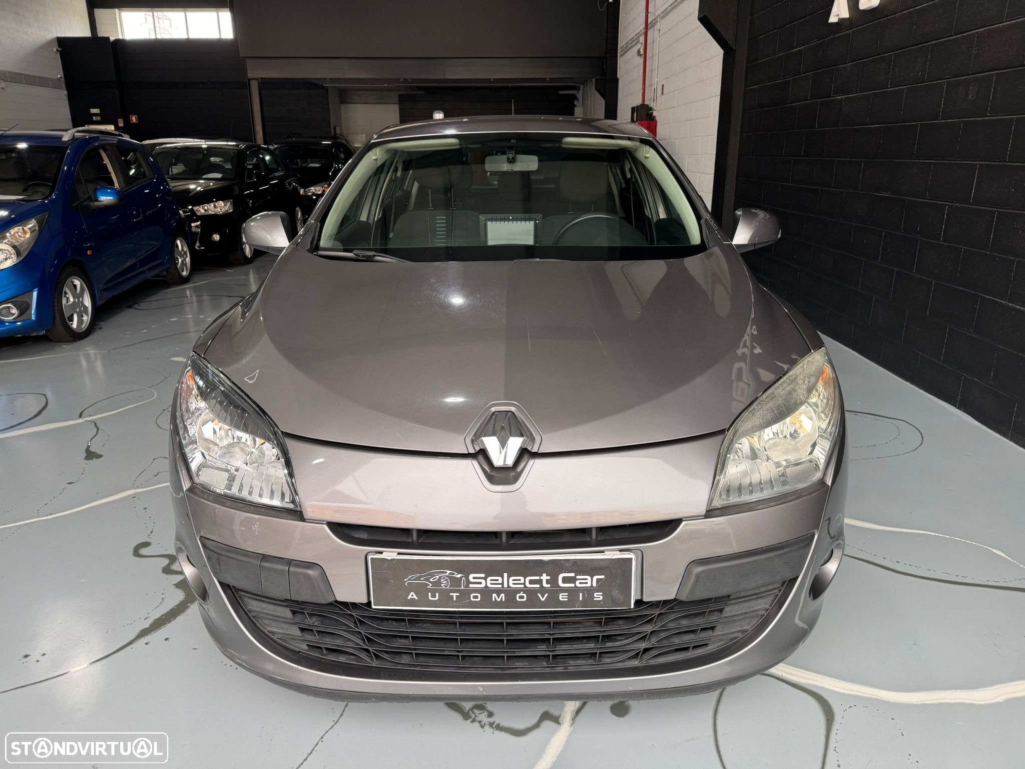 Renault Mégane 1.5 dCi Dynamique - 4