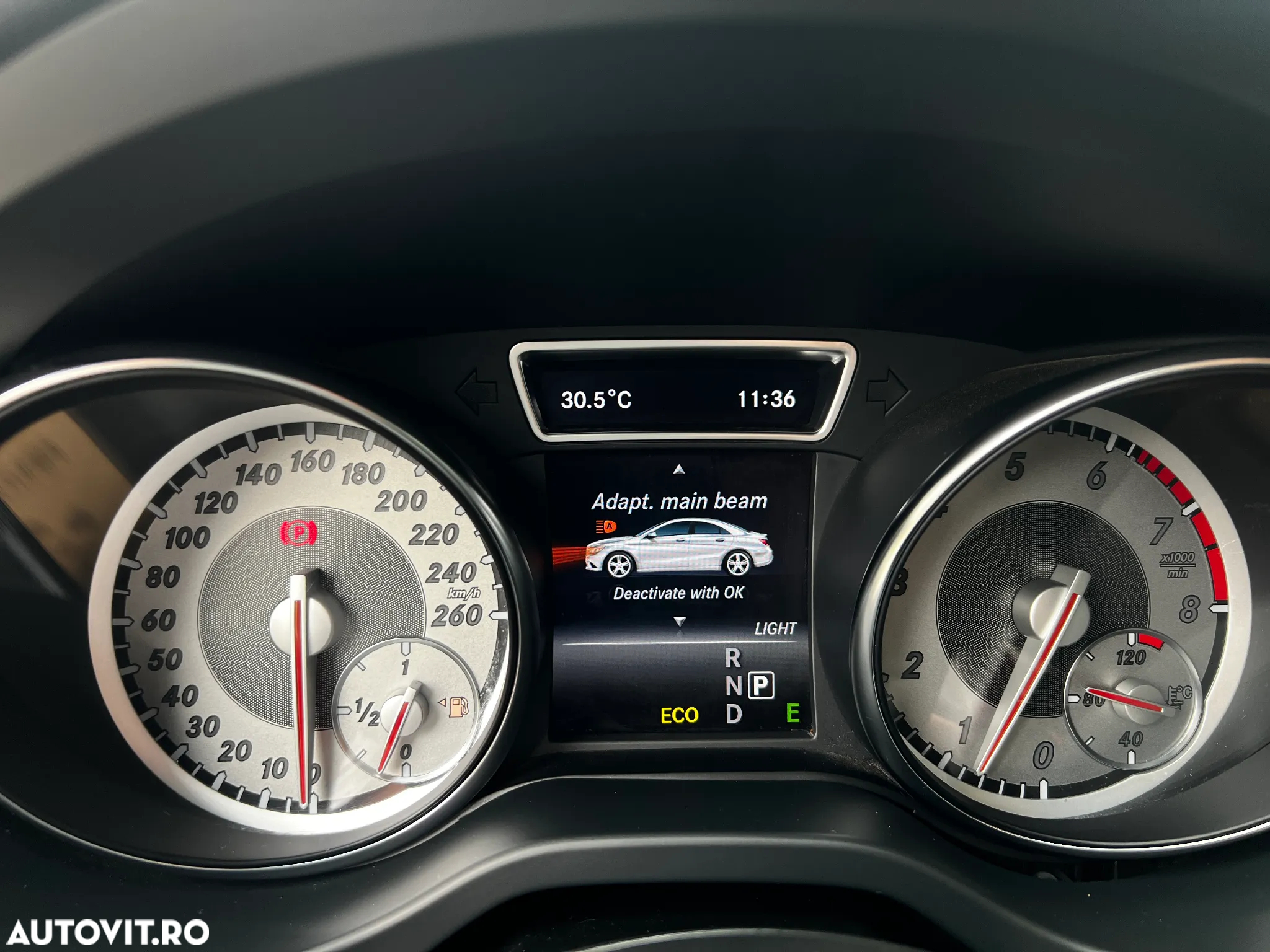 Mercedes-Benz CLA 250 4MATIC Aut. - 31