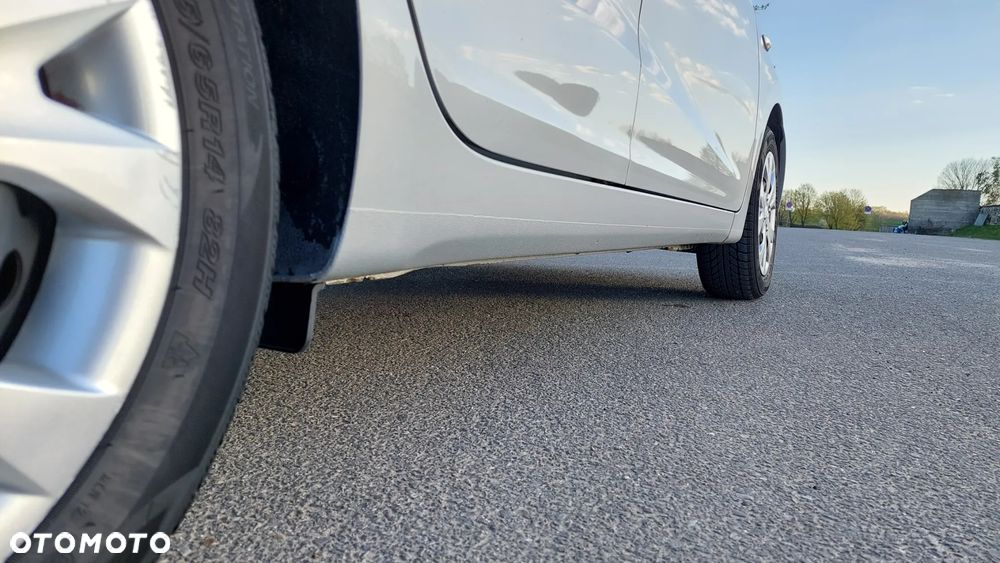 Hyundai i10 1.0 blue Style - 16