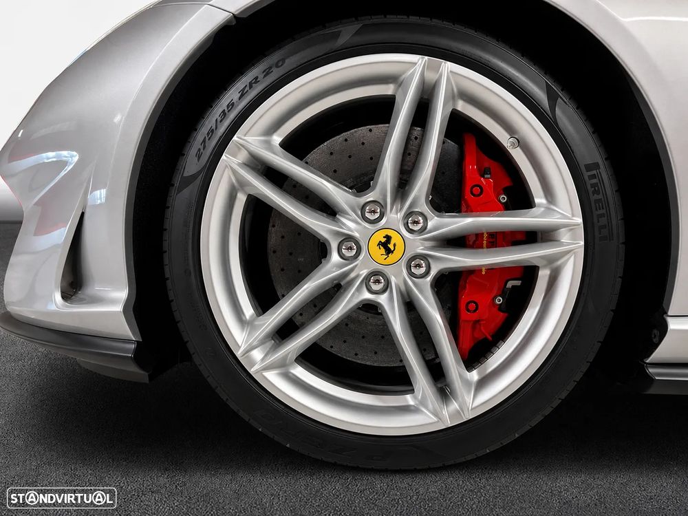 Ferrari 812 Superfast 6.5 V12 - 6