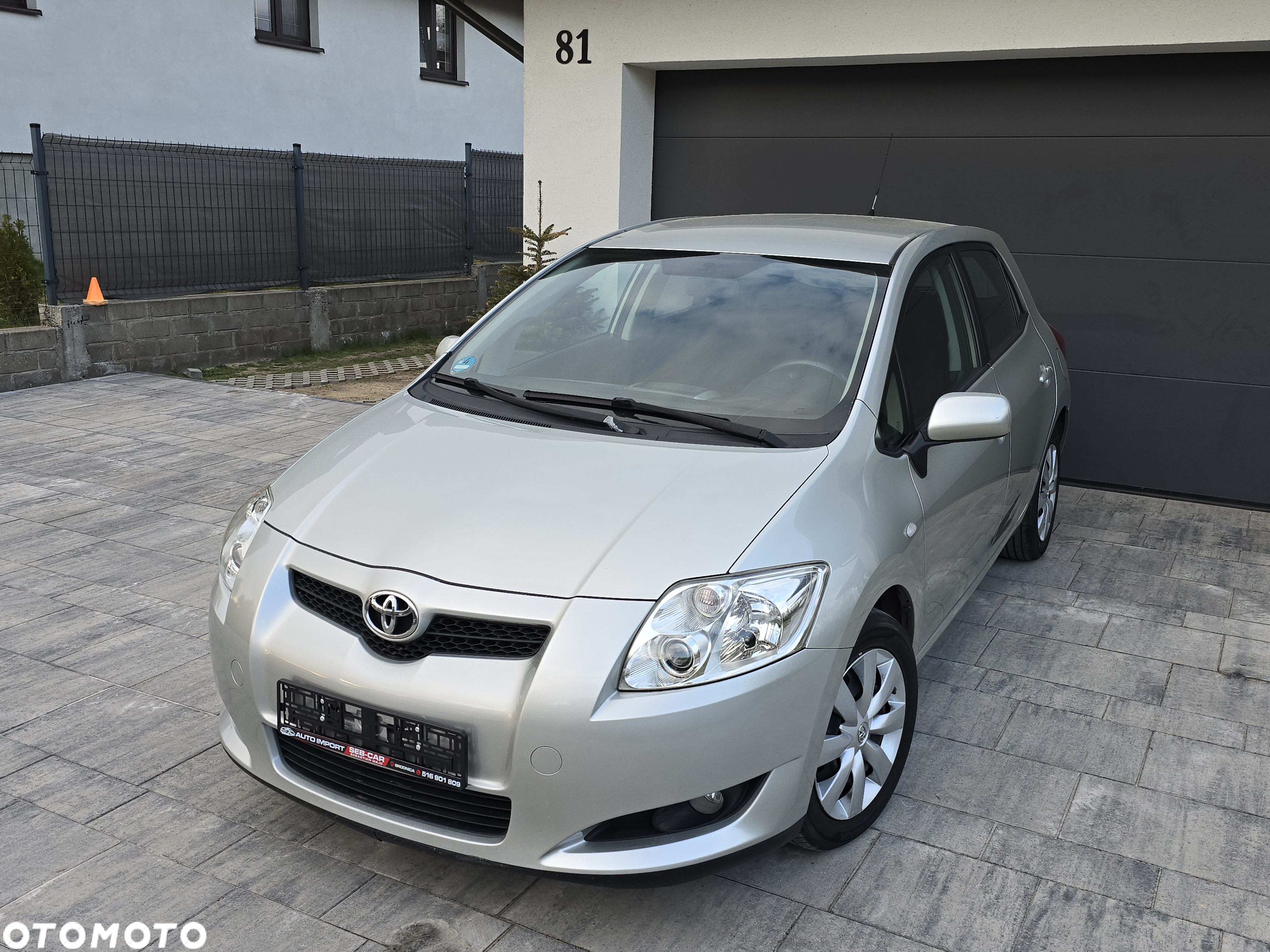 Toyota Auris 1.4 VVT-i Sol - 4
