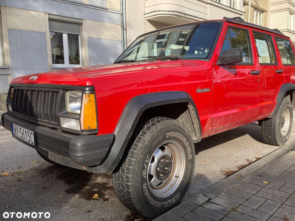 Jeep Cherokee 4.0 - 1