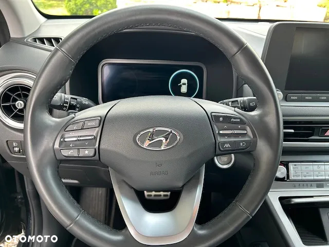 Hyundai Kona EV - 11